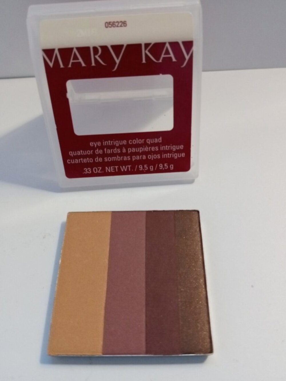 Mary Kay Eye Intrigue Color Quad